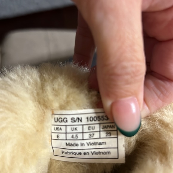 Ugg sz 6 Booties - Mini Bailey Bow Snake Print - Picture 5 of 6